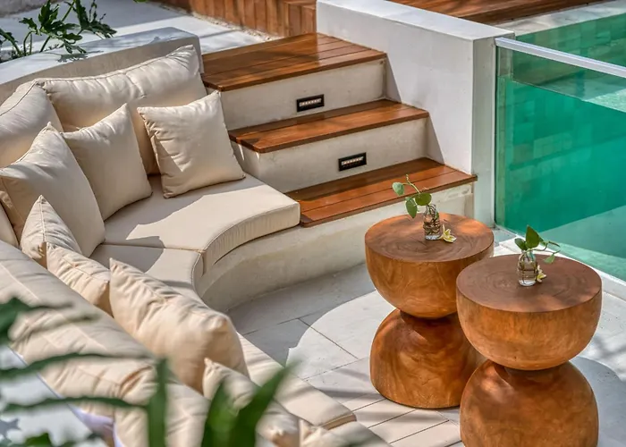 Provence 8bdr Jacuzzi Private Pool Garden Villa