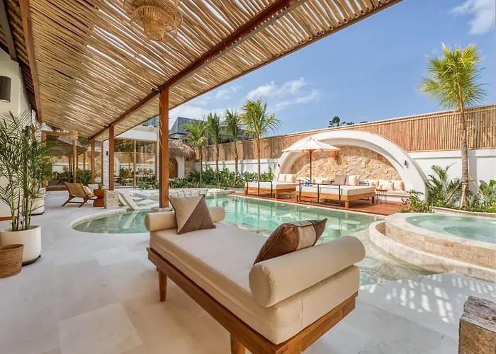 Provence 8bdr Jacuzzi Private Pool Garden Villa