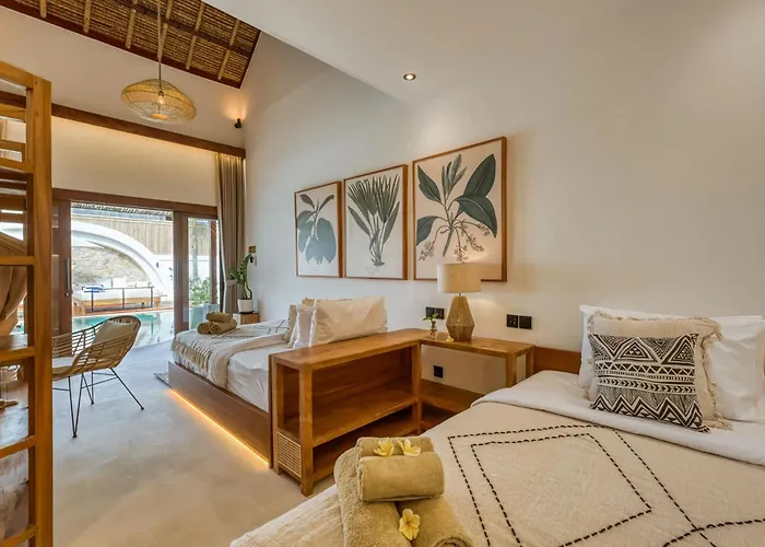 Provence 8bdr Jacuzzi Private Pool Garden Villa Seminyak (Bali)